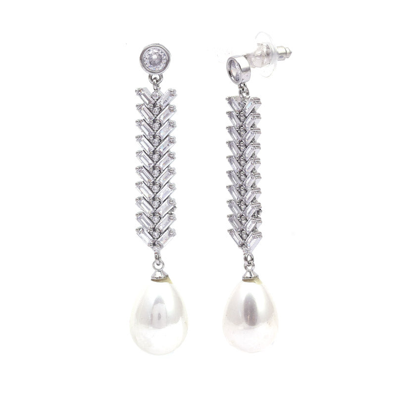 SANSI MAYO Celestial Cascade Drop Earrings