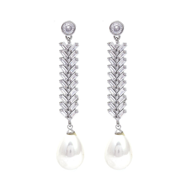 SANSI MAYO Celestial Cascade Drop Earrings