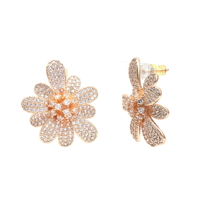 SANSI MAYO Golden Petal Stud Earrings