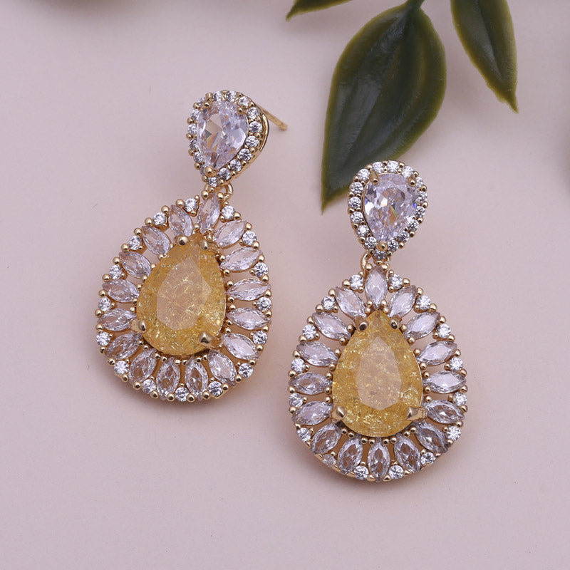 SANSI MAYO Golden Drop Earrings