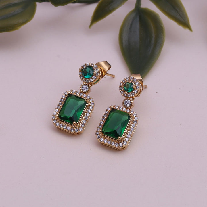 SANSI MAYO Emerald Elegance Drop Earrings