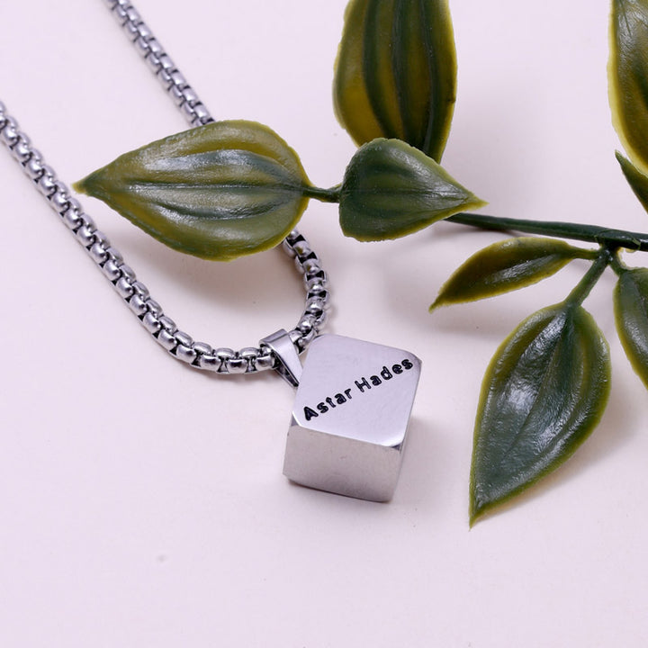 SANSI MAYO Silver Dice Pendant Necklace