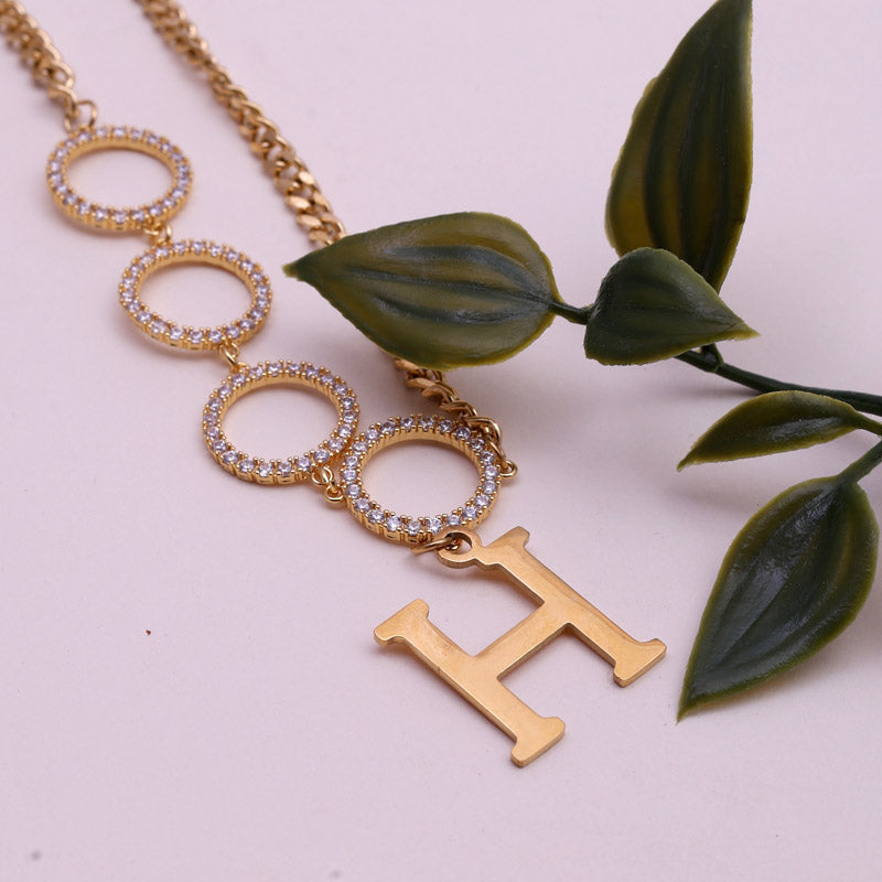 Sansi Mayo Alphabet "H" Charm Chain