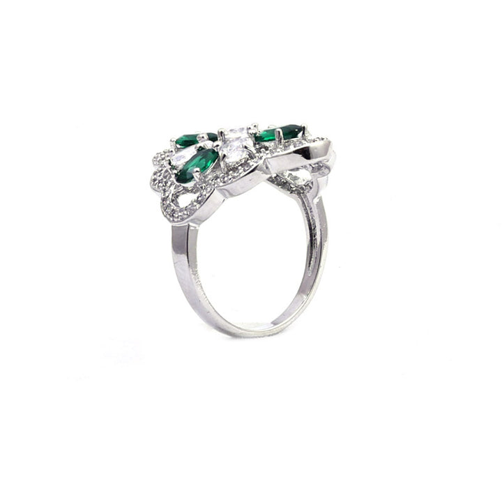 Sansi Mayo Emerald Charm Set