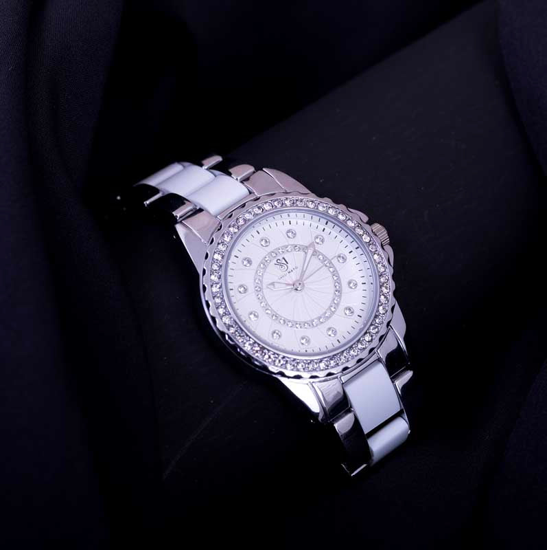 Sansi Mayo Round Two Tone Wrist Watch - Silver Elegance